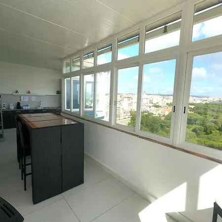 Apartmán Almada, Renovated T1 1 Apartment, Laranjeiro *