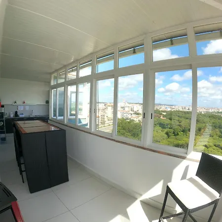 Apartmán Almada, Renovated T1 1 Apartment, Laranjeiro *