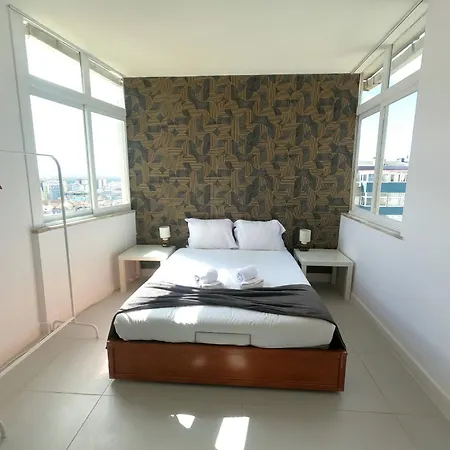 Apartmán Almada, Renovated T1 1 Apartment, Laranjeiro
